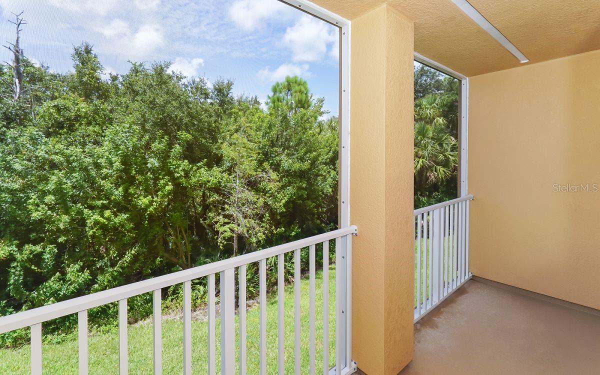 7339 BLACK WALNUT WAY, LAKEWOOD RANCH, FL — photo 10