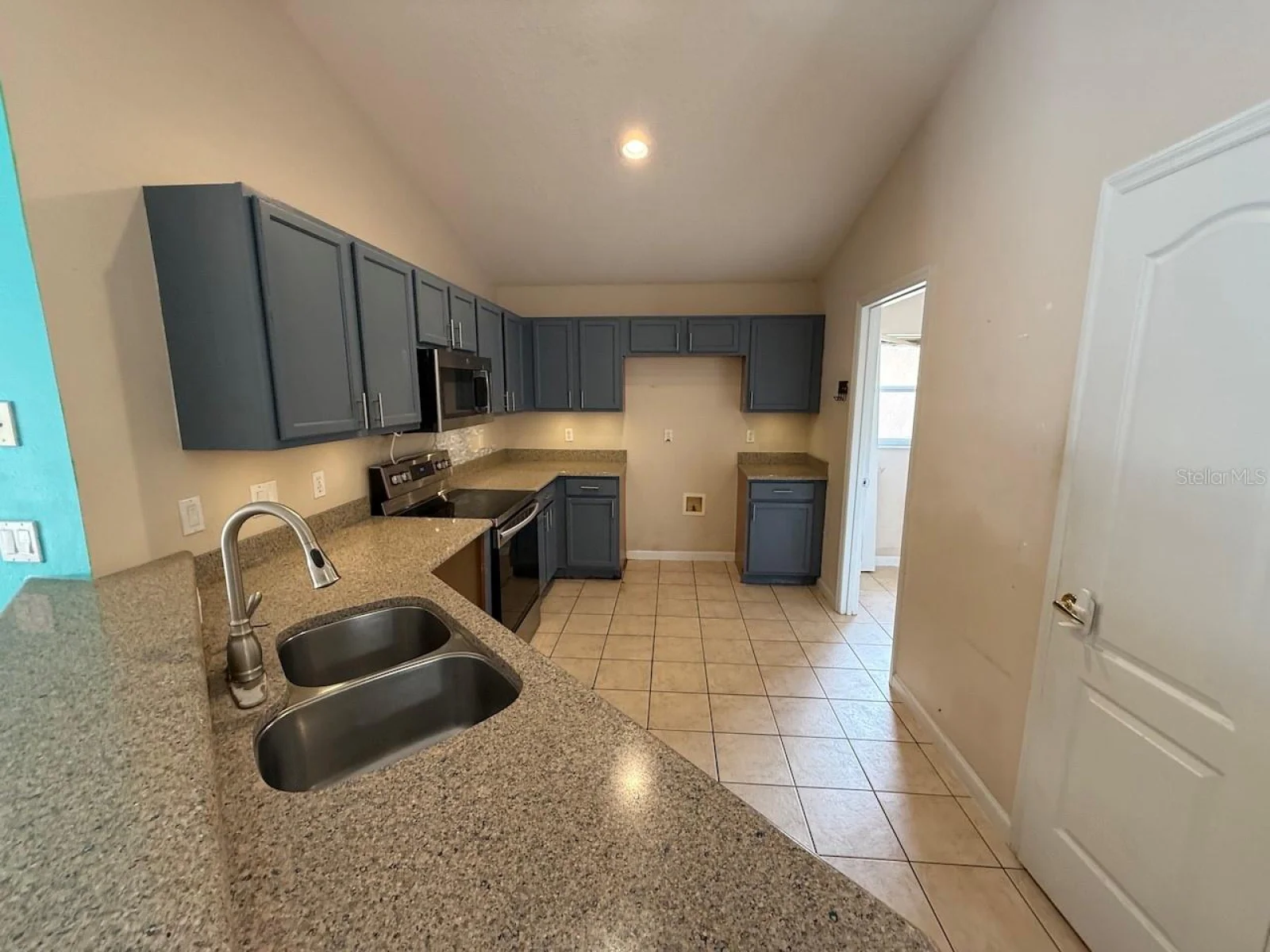 3045 MERLOT WAY, CLERMONT, FL — photo 6