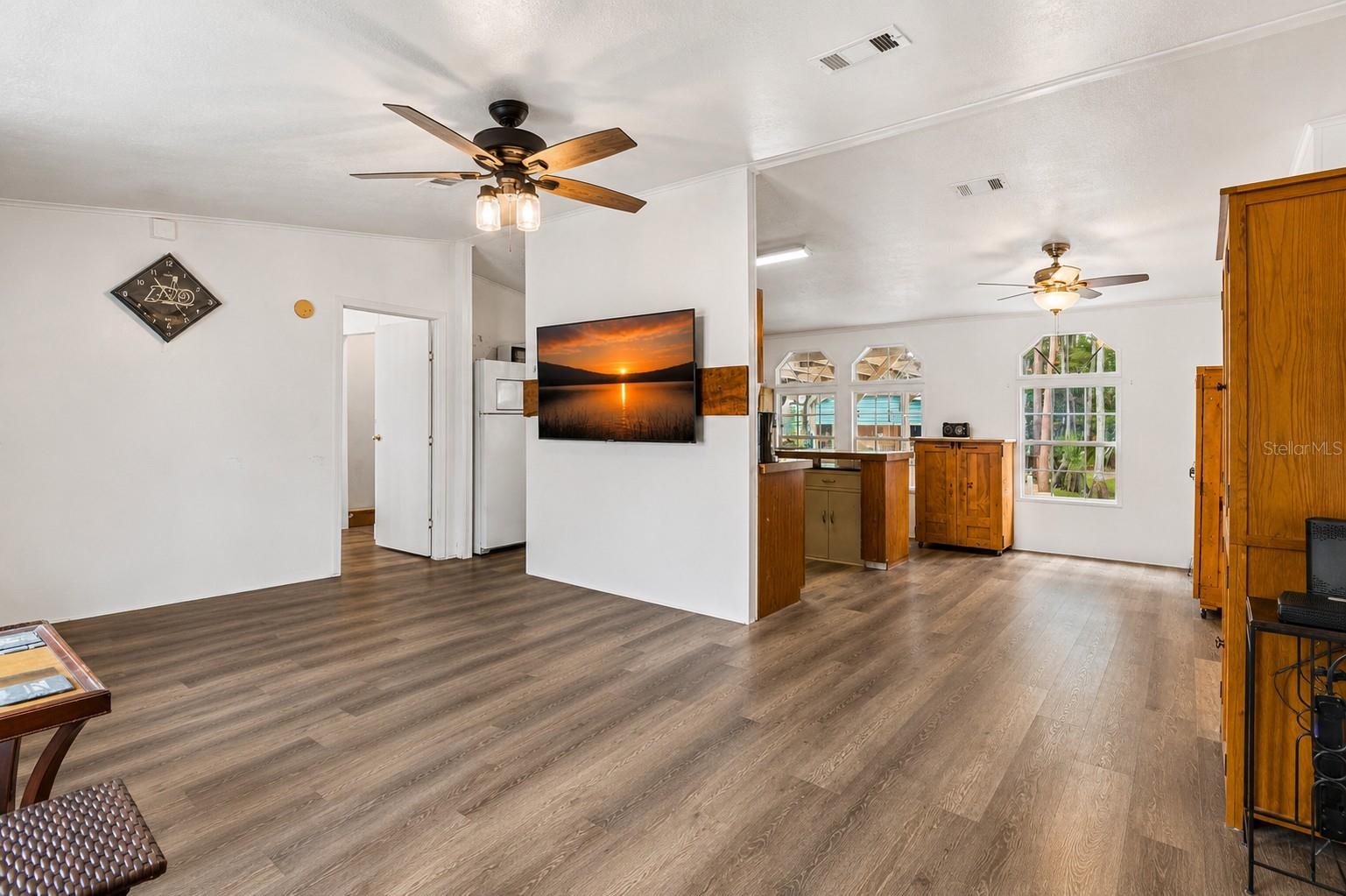 17808 DOGWOOD DR, LUTZ, FL — photo 4