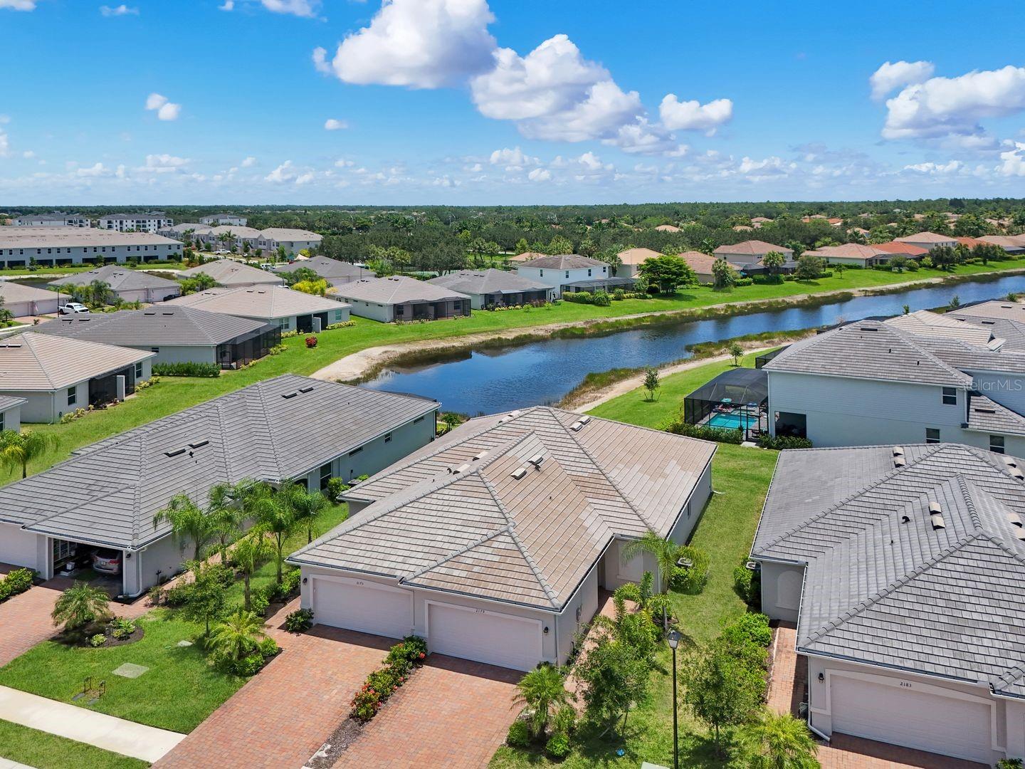 2175 DRAGONFRUIT WAY, NAPLES, FL — photo 3