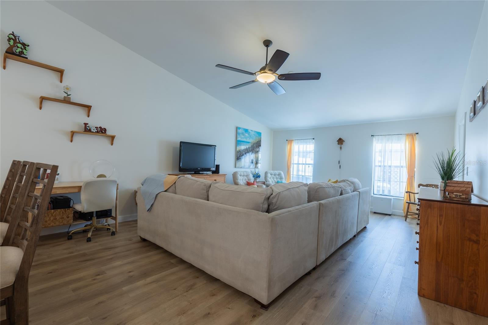 2013 DOVER CT, OLDSMAR, FL — photo 11