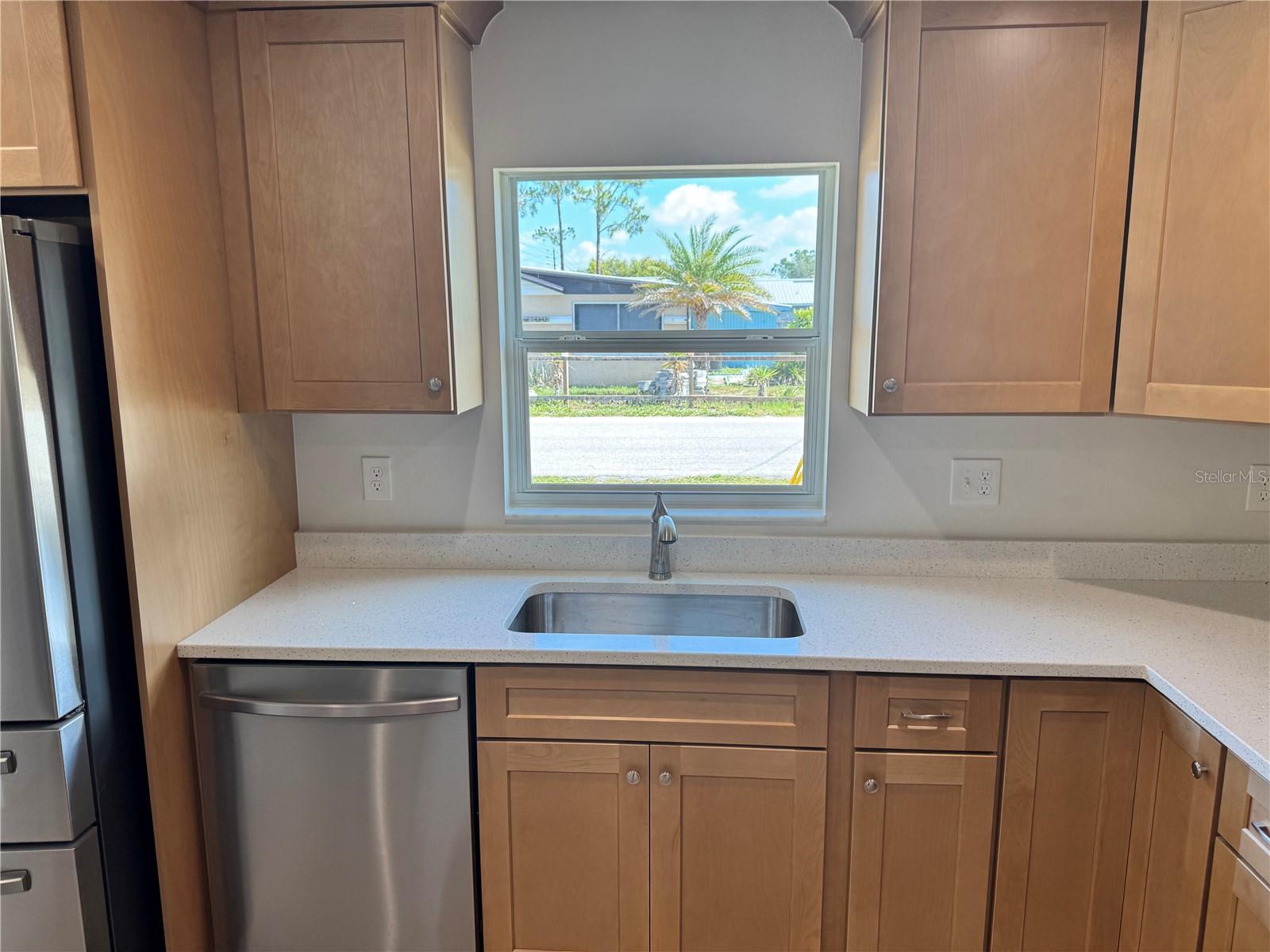 6024 12TH ST, ZEPHYRHILLS, FL — photo 26