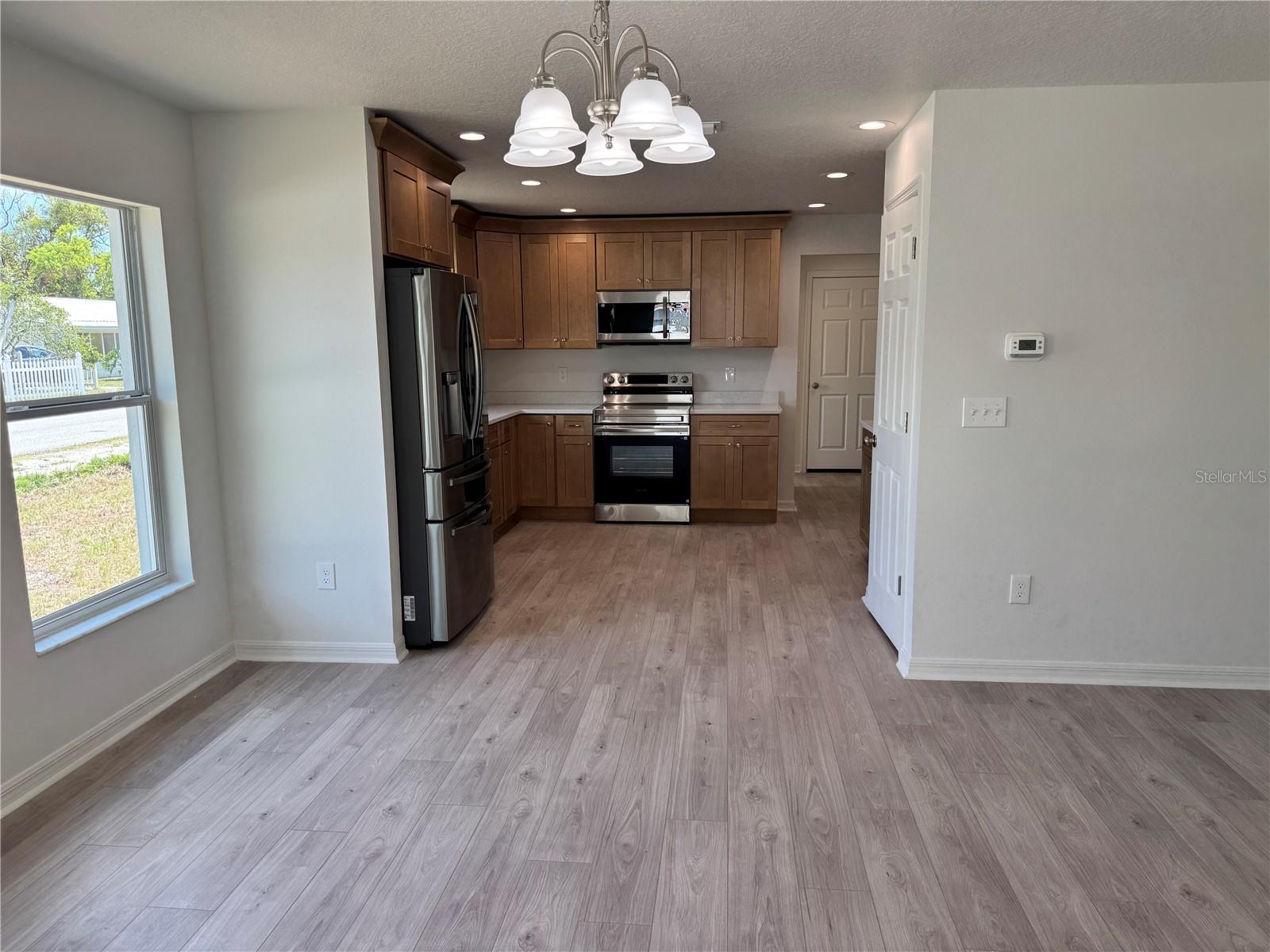 6024 12TH ST, ZEPHYRHILLS, FL — photo 32