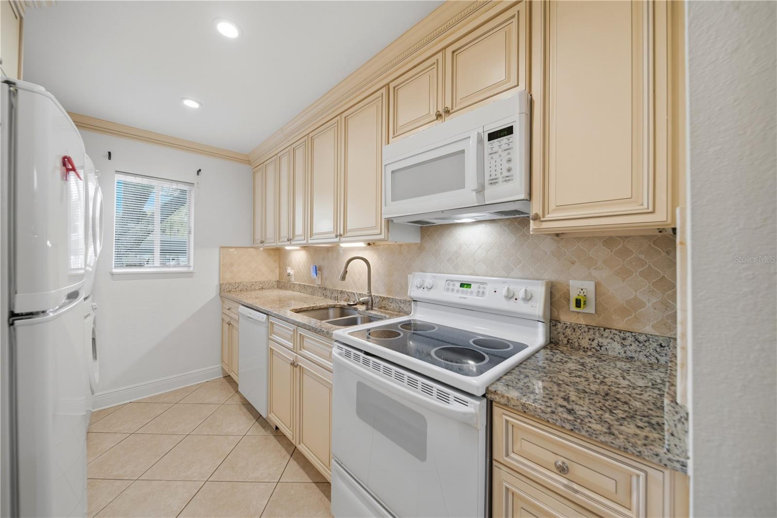 182 115TH AVE N #182, ST PETERSBURG, FL — photo 5