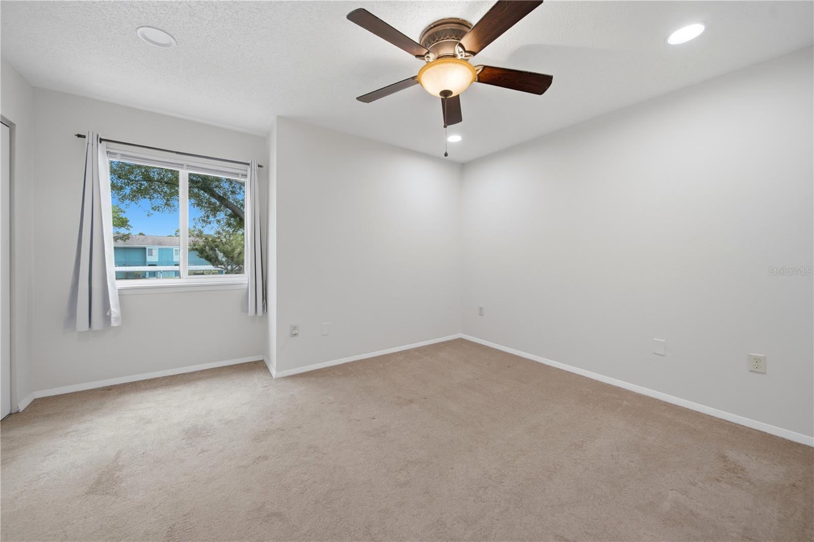 182 115TH AVE N #182, ST PETERSBURG, FL — photo 16