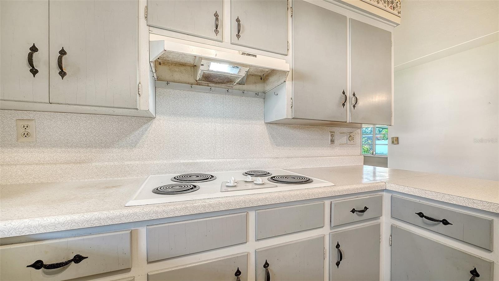 5938 MURDOCK AVE, SARASOTA, FL — photo 15