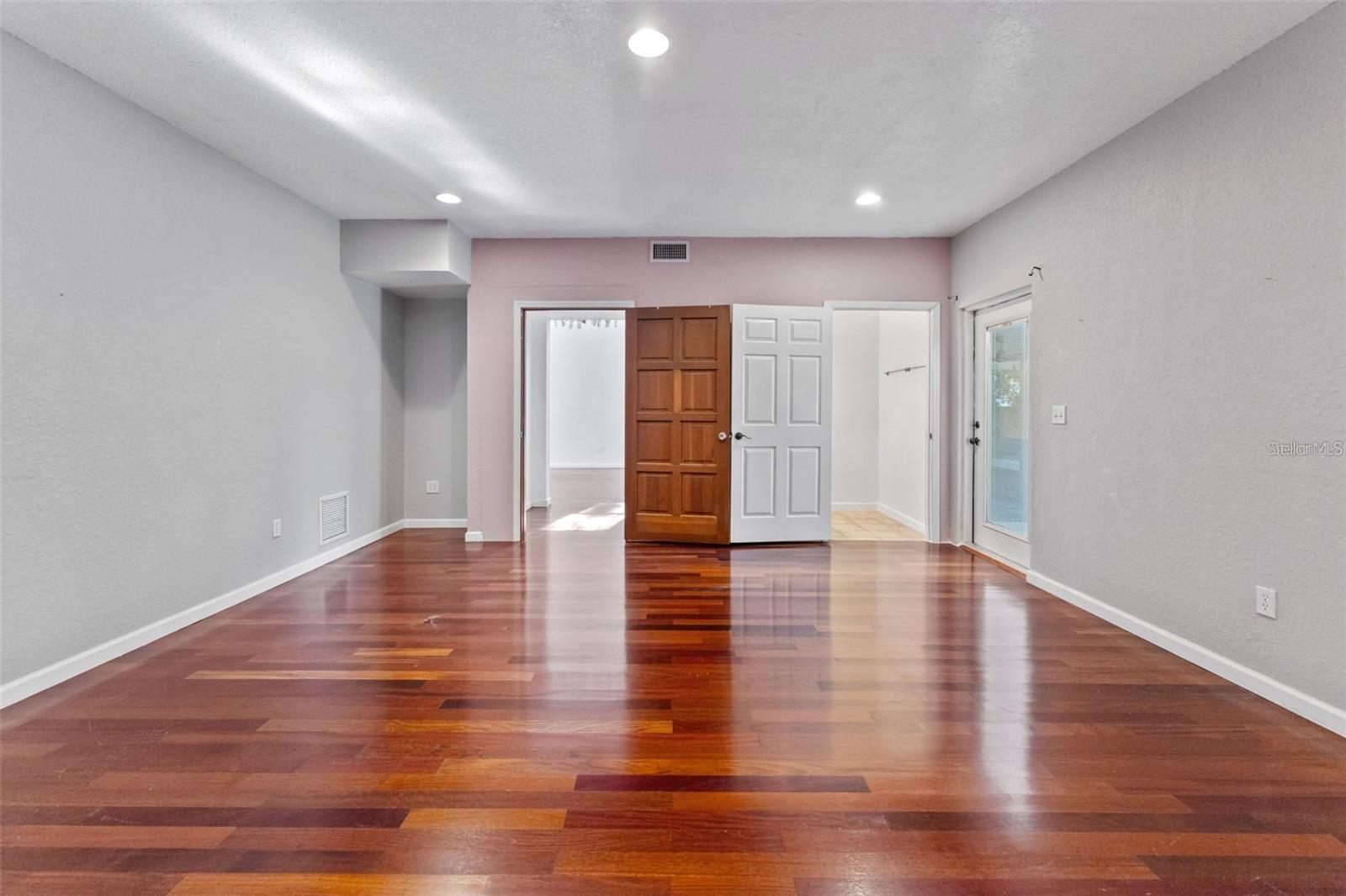 315 WOOTEN RD, LUTZ, FL — photo 31