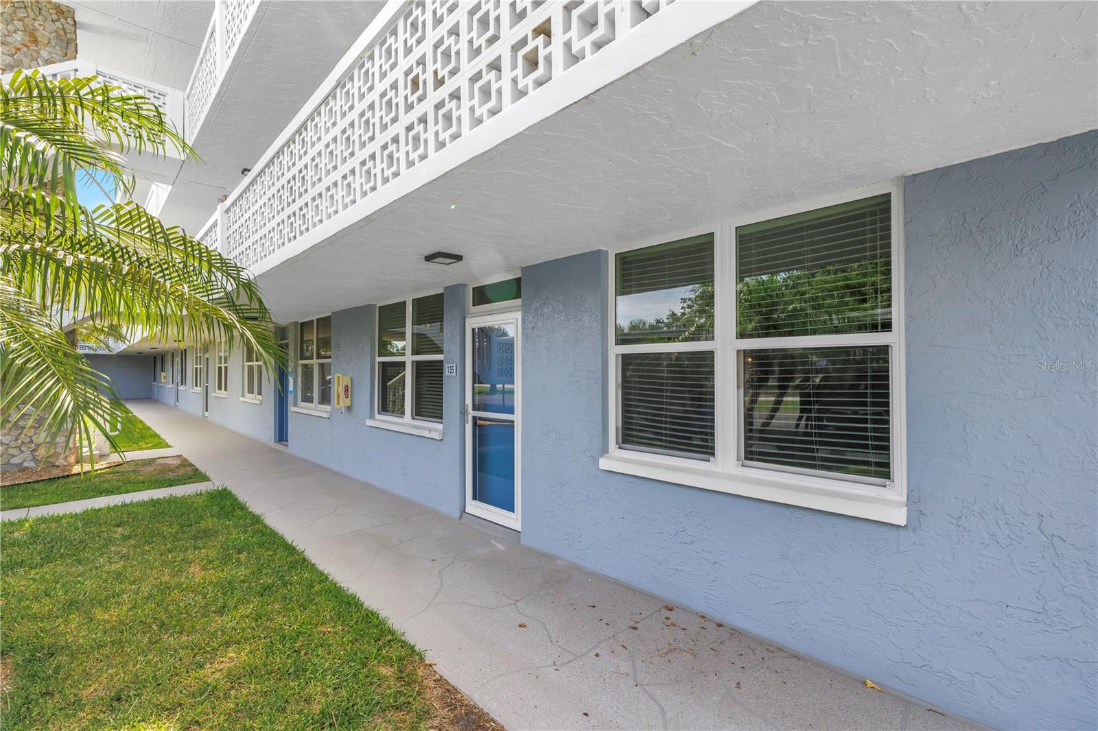 4715 BAY ST NE #135, ST PETERSBURG, FL — photo 2