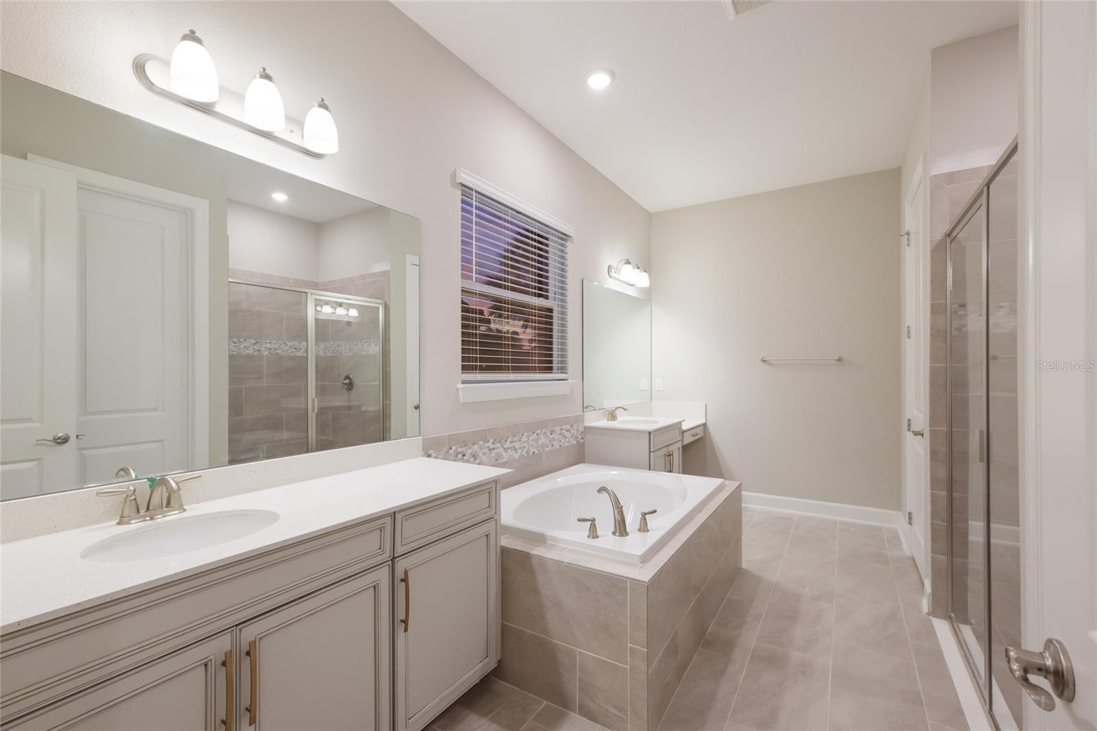 3533 BIG SKY WAY, LAKEWOOD RANCH, FL — photo 17