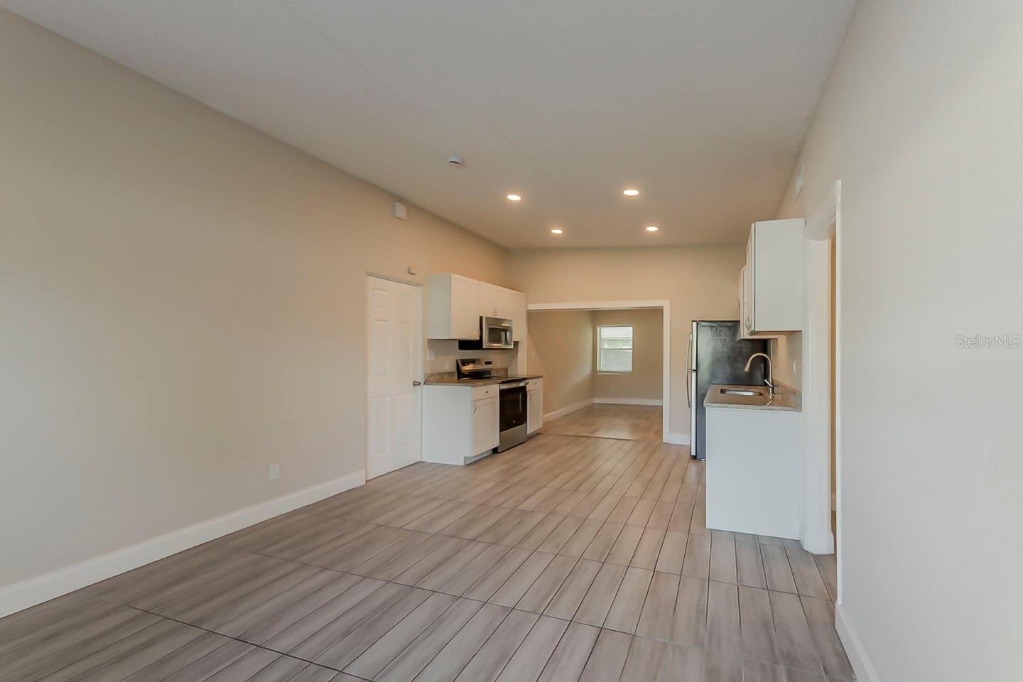 1007 EMERALDA RD, ORLANDO, FL — photo 13