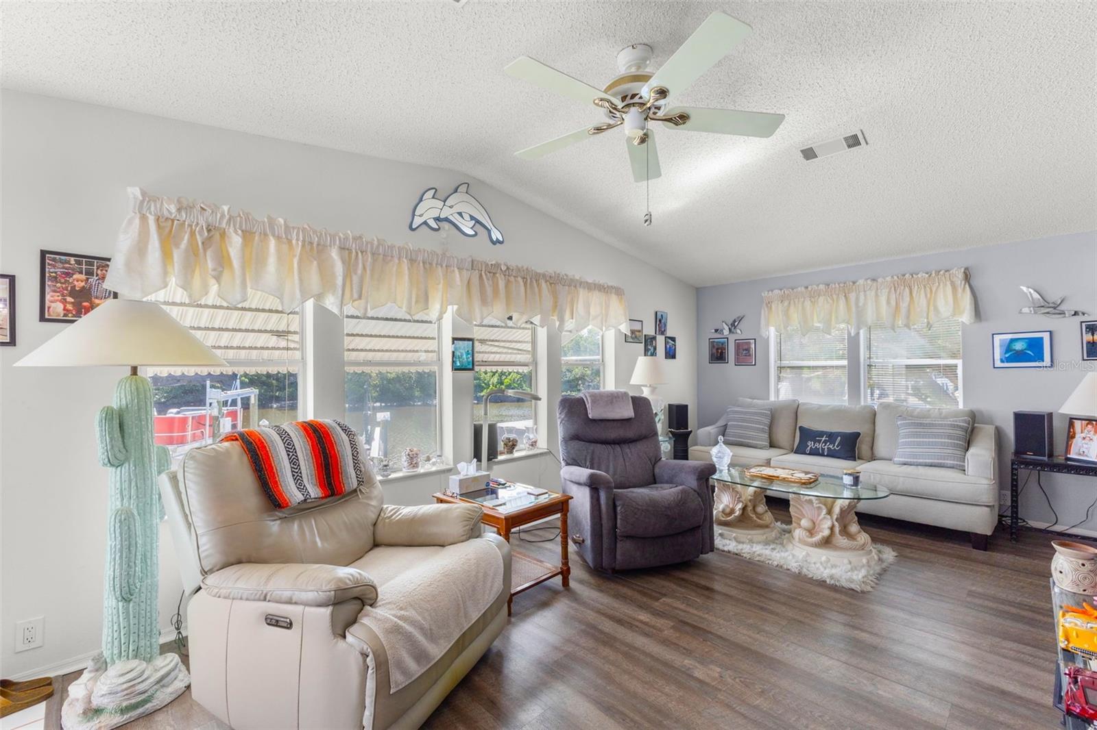 556 MOUNT OAK AVE NE #738, ST PETERSBURG, FL — photo 11