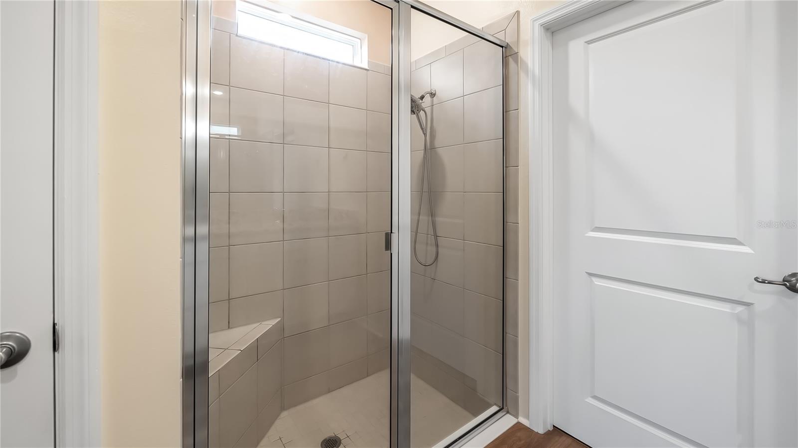 8033 PENROSE PL, WILDWOOD, FL — photo 20
