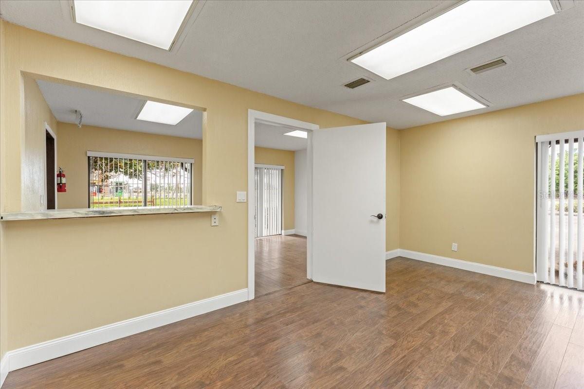 9009 PARK BLVD #Suite B, SEMINOLE, FL — photo 10