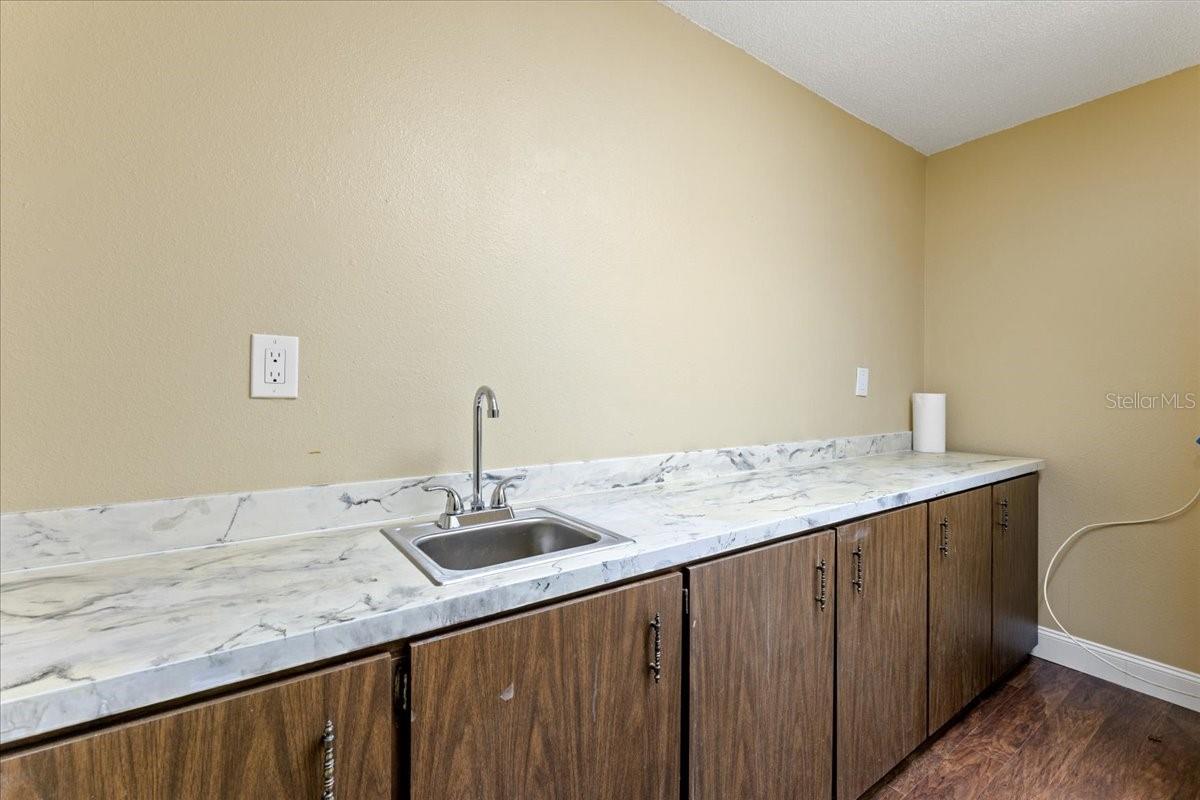 9009 PARK BLVD #Suite B, SEMINOLE, FL — photo 16