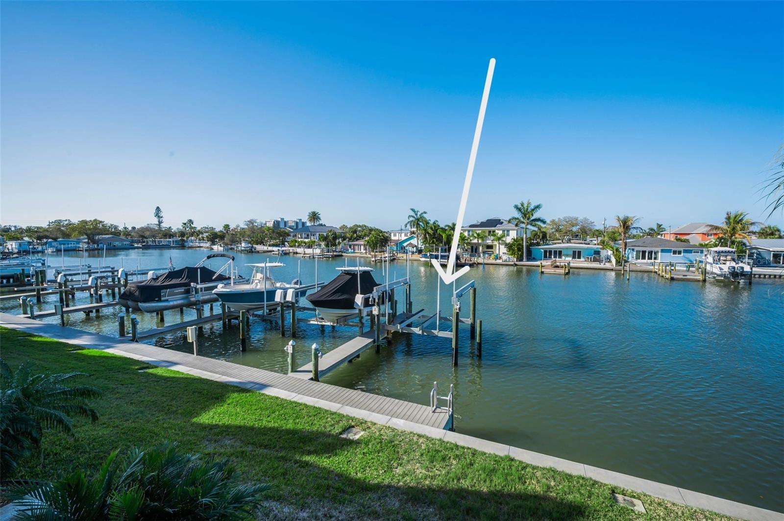 140 MARCDALE BLVD, INDIAN ROCKS BEACH, FL — photo 2