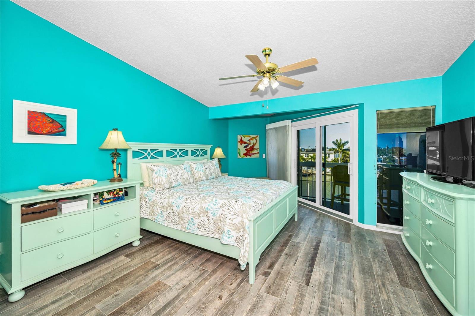 140 MARCDALE BLVD, INDIAN ROCKS BEACH, FL — photo 36