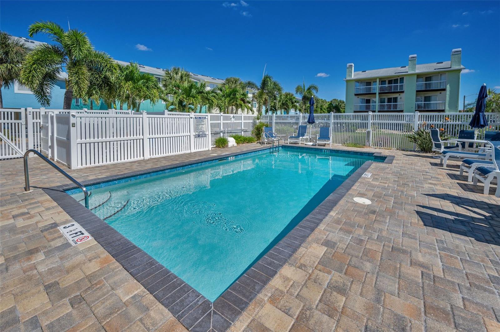 140 MARCDALE BLVD, INDIAN ROCKS BEACH, FL — photo 61