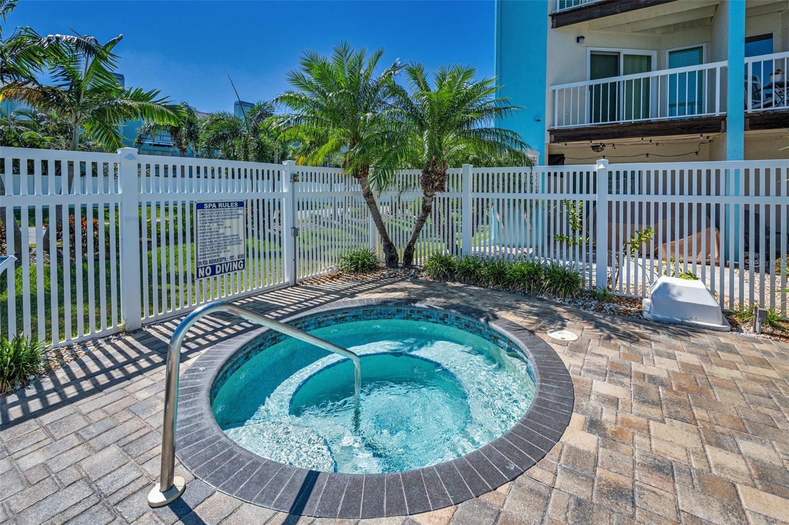 140 MARCDALE BLVD, INDIAN ROCKS BEACH, FL — photo 62