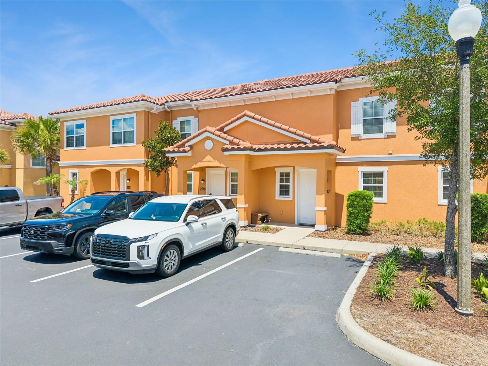 2617 BUGATTI CT, KISSIMMEE, FL — photo 2