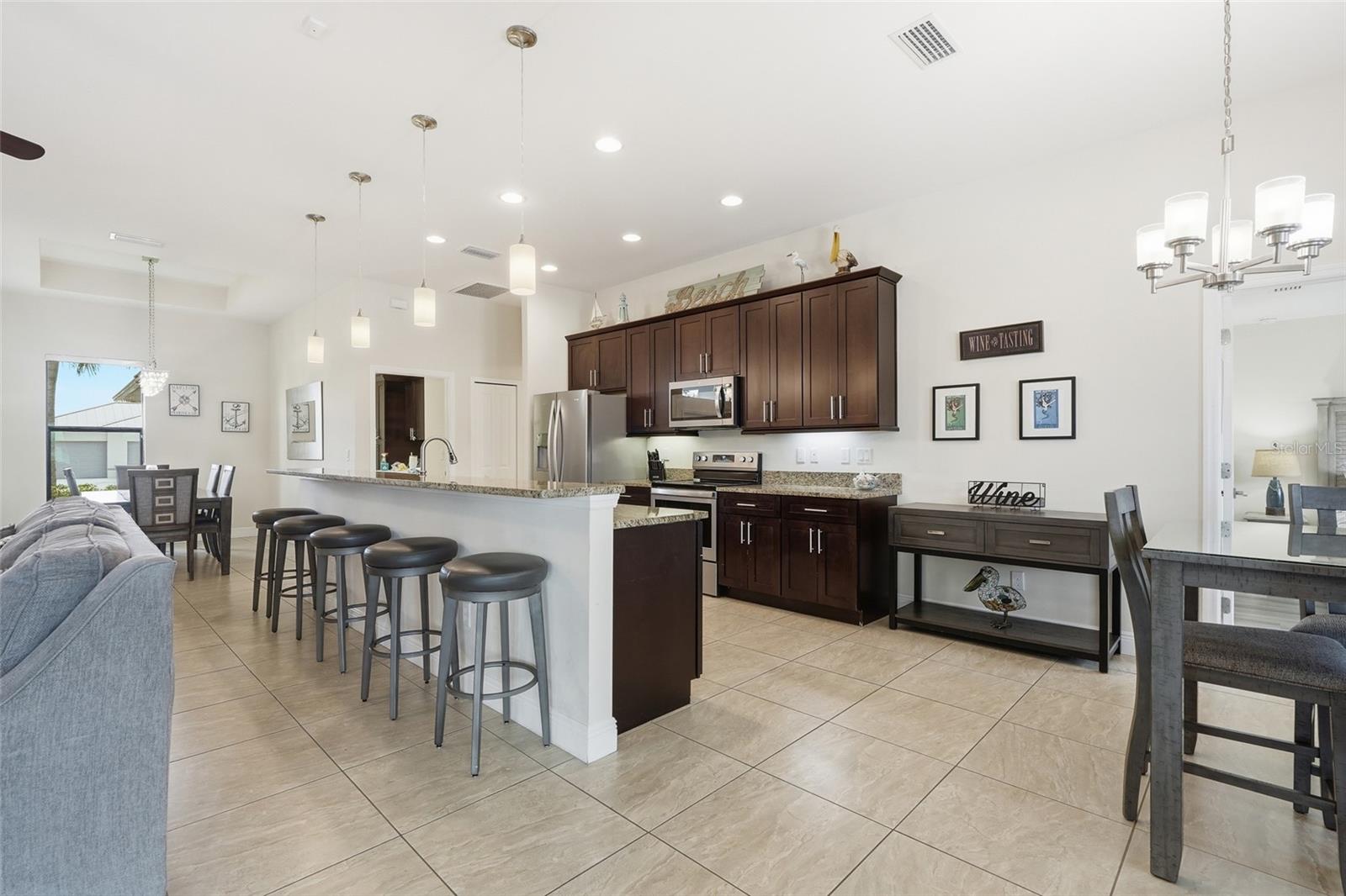 206 NE 21ST AVE, CAPE CORAL, FL — photo 7