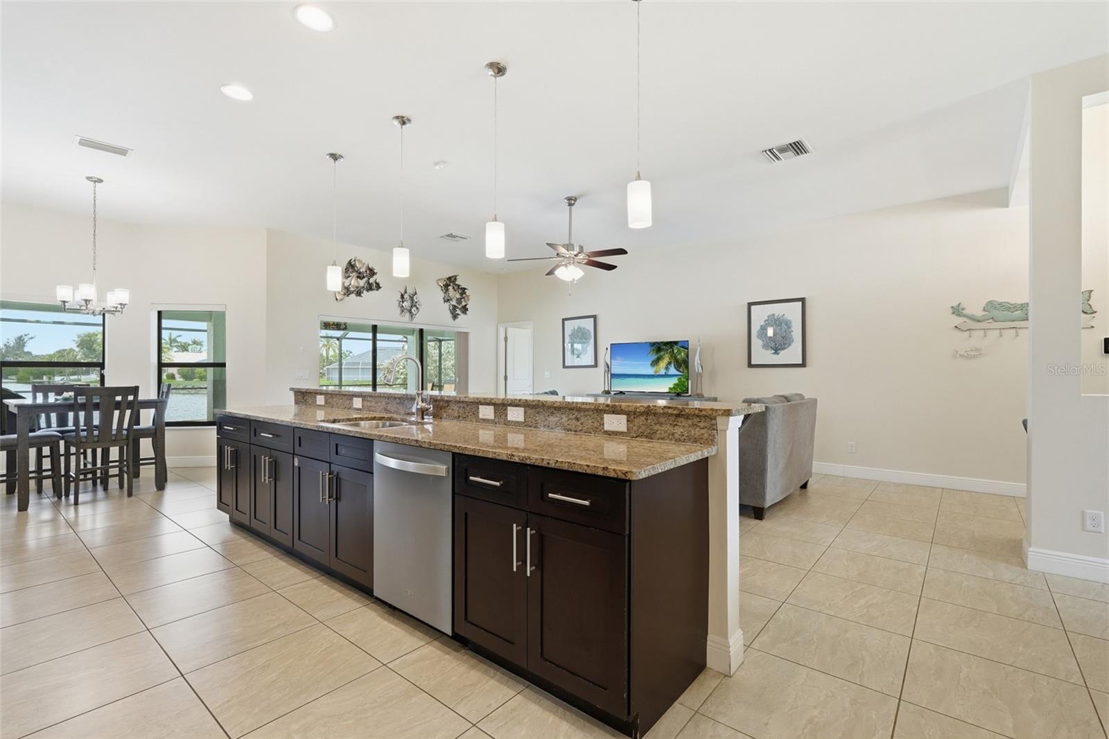 206 NE 21ST AVE, CAPE CORAL, FL — photo 13