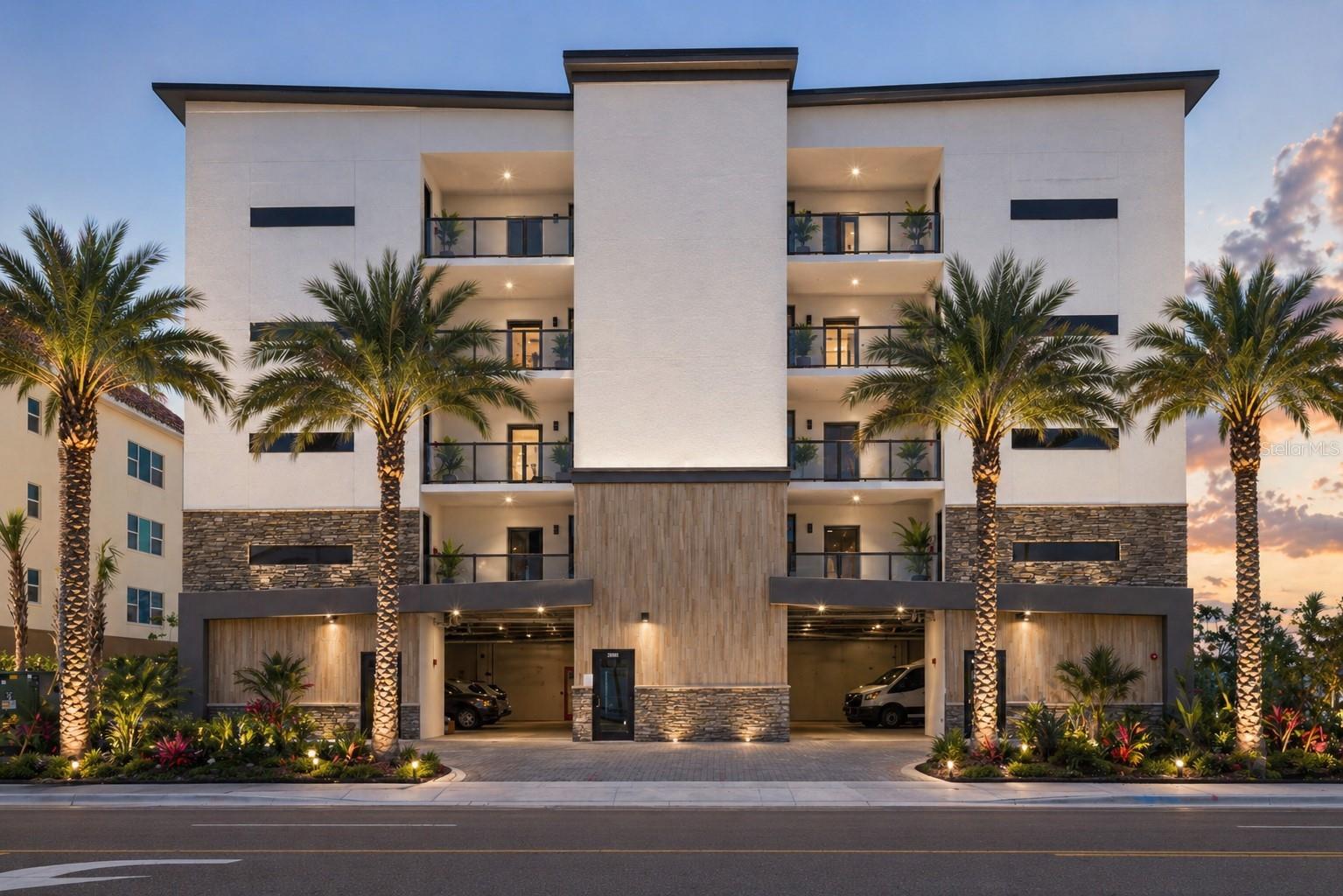 14048 GULF BLVD #302, MADEIRA BEACH, FL — photo 2