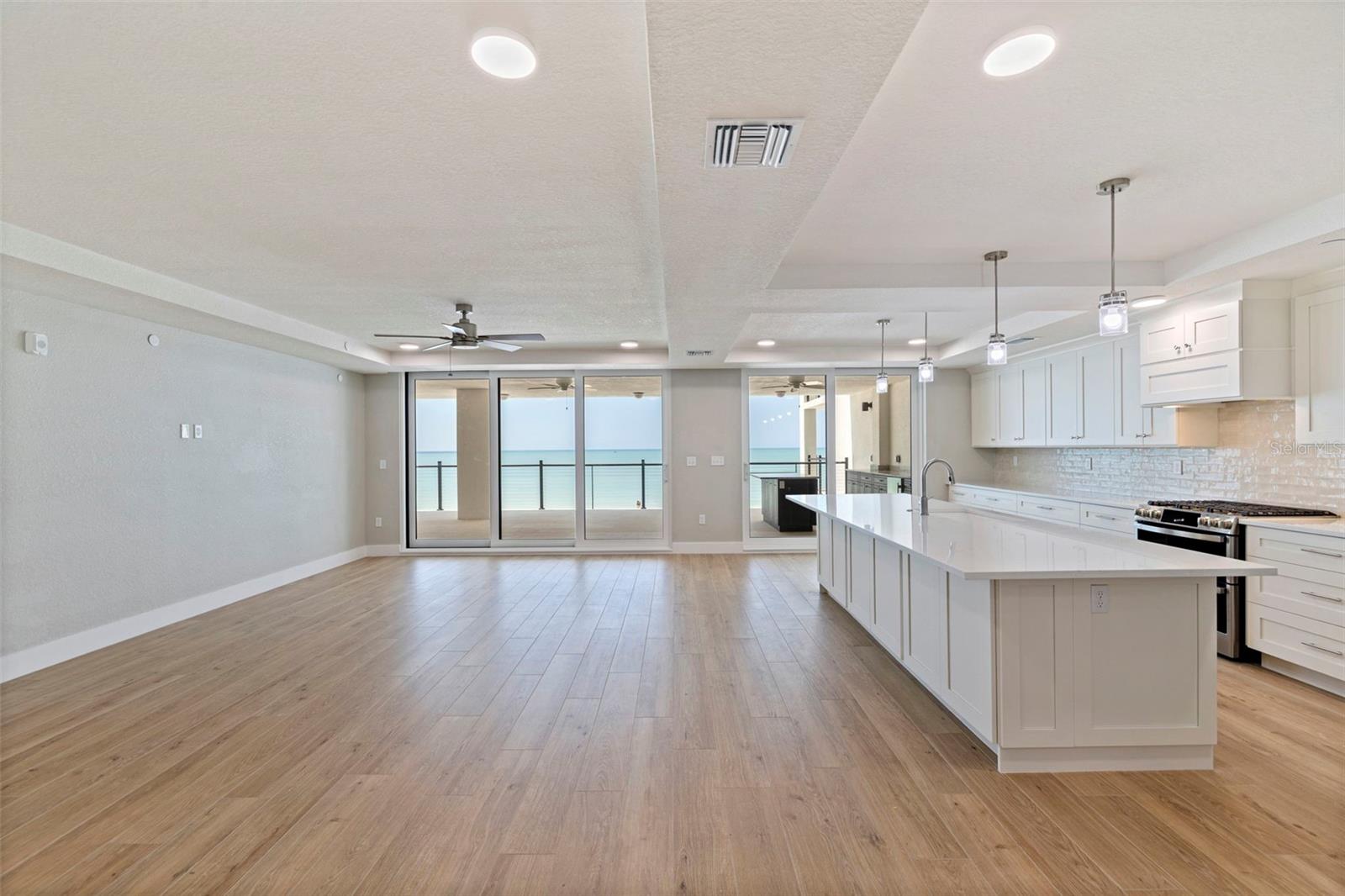 14048 GULF BLVD #302, MADEIRA BEACH, FL — photo 9