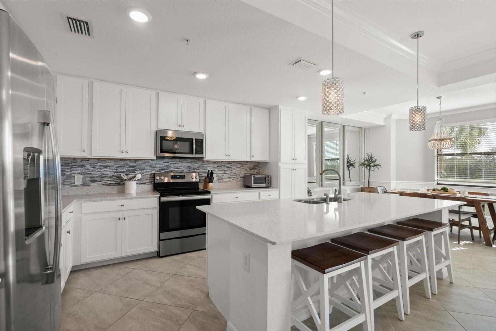 17704 GAWTHROP DR #207, BRADENTON, FL — photo 6