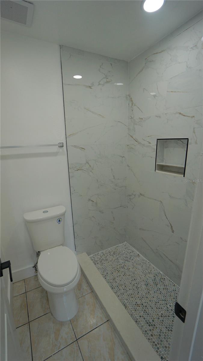 834 ANGELA LN, KISSIMMEE, FL — photo 12