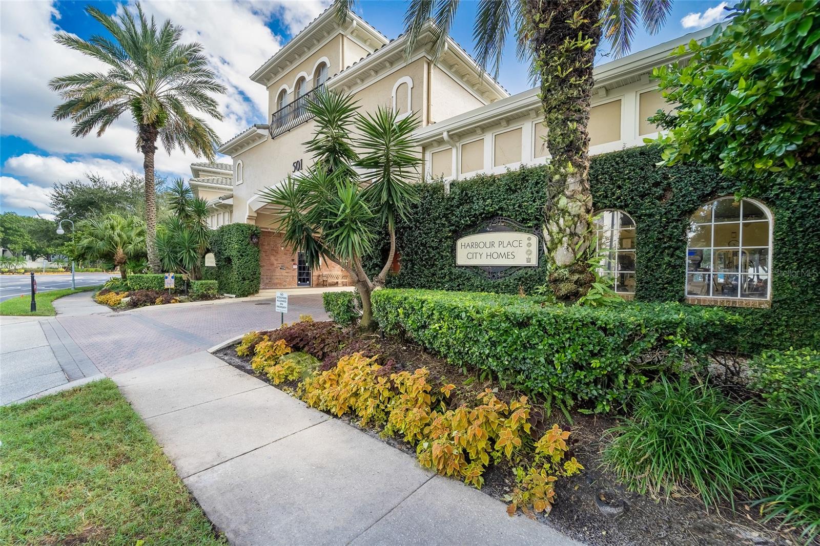 501 KNIGHTS RUN AVE #5102, TAMPA, FL