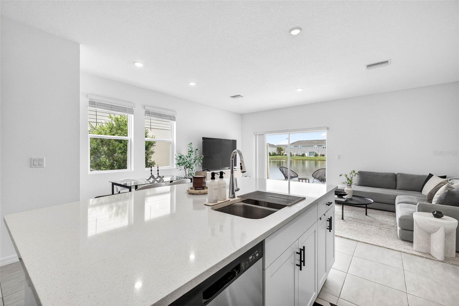 2307 PARAVANE WAY, WESLEY CHAPEL, FL — photo 16