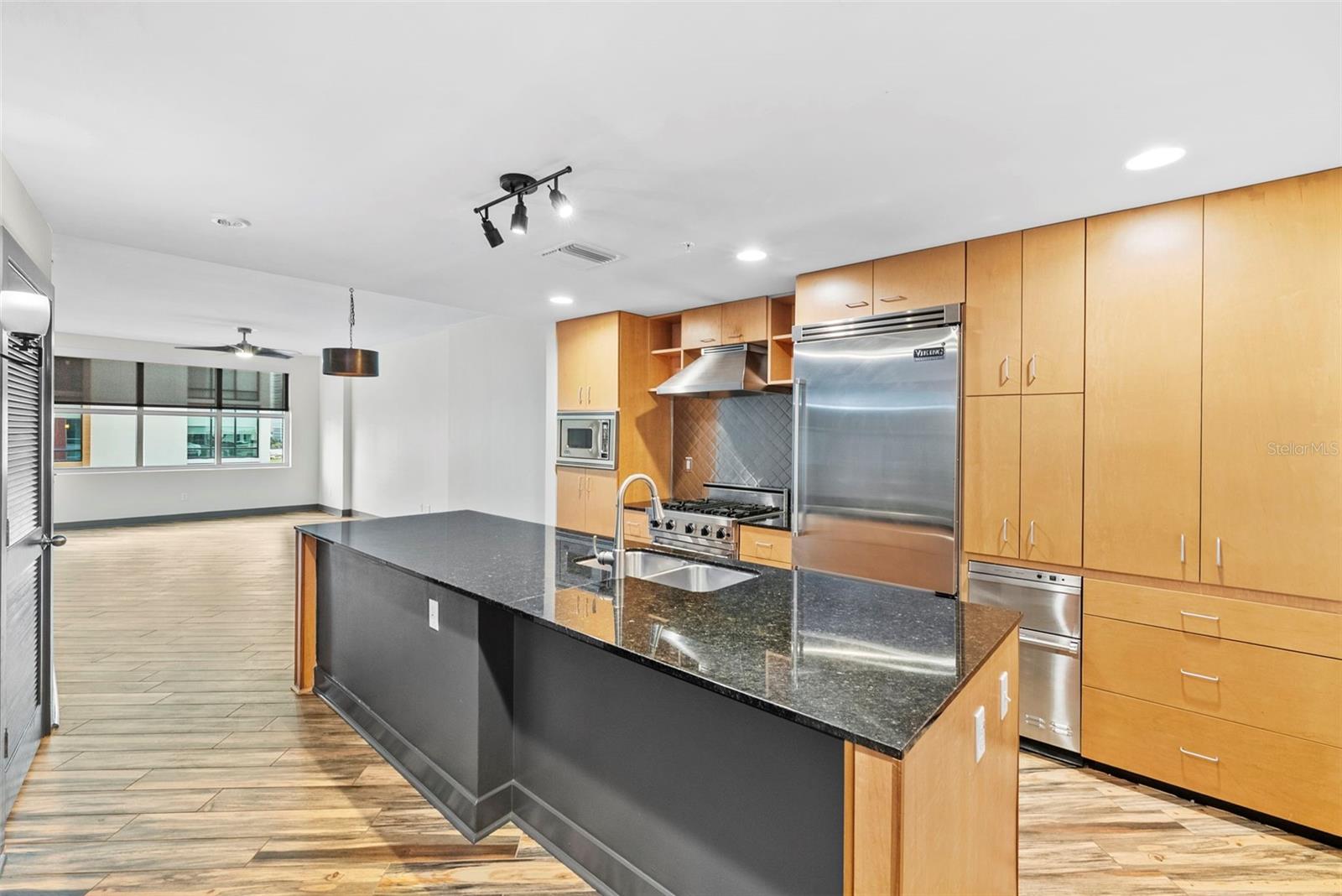1120 E KENNEDY BLVD #618, TAMPA, FL — photo 3