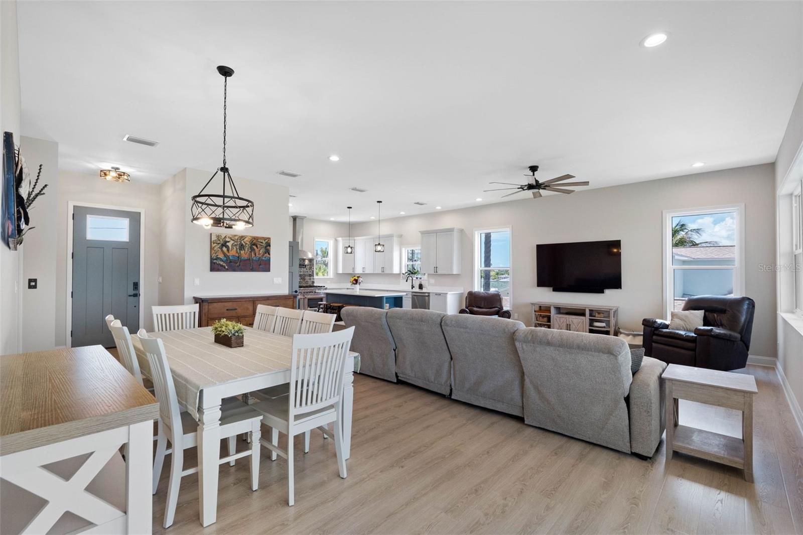 16025 REDINGTON DR, REDINGTON BEACH, FL — photo 8