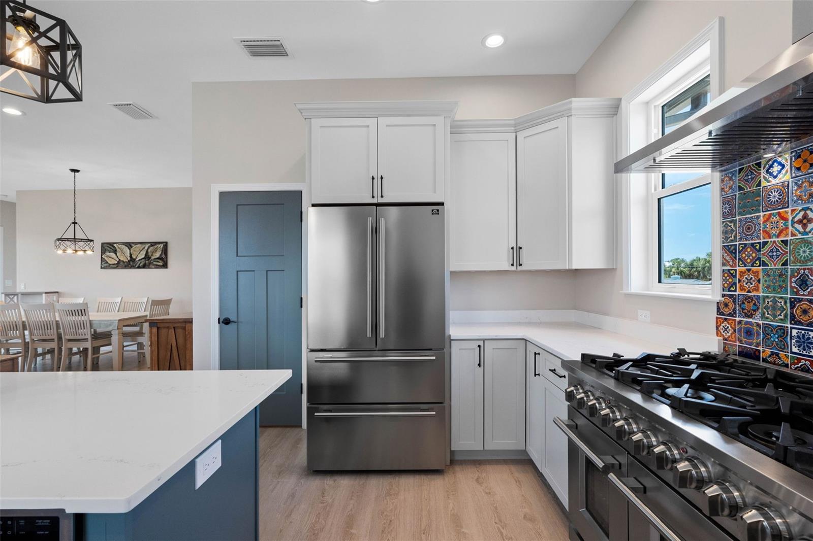 16025 REDINGTON DR, REDINGTON BEACH, FL — photo 12