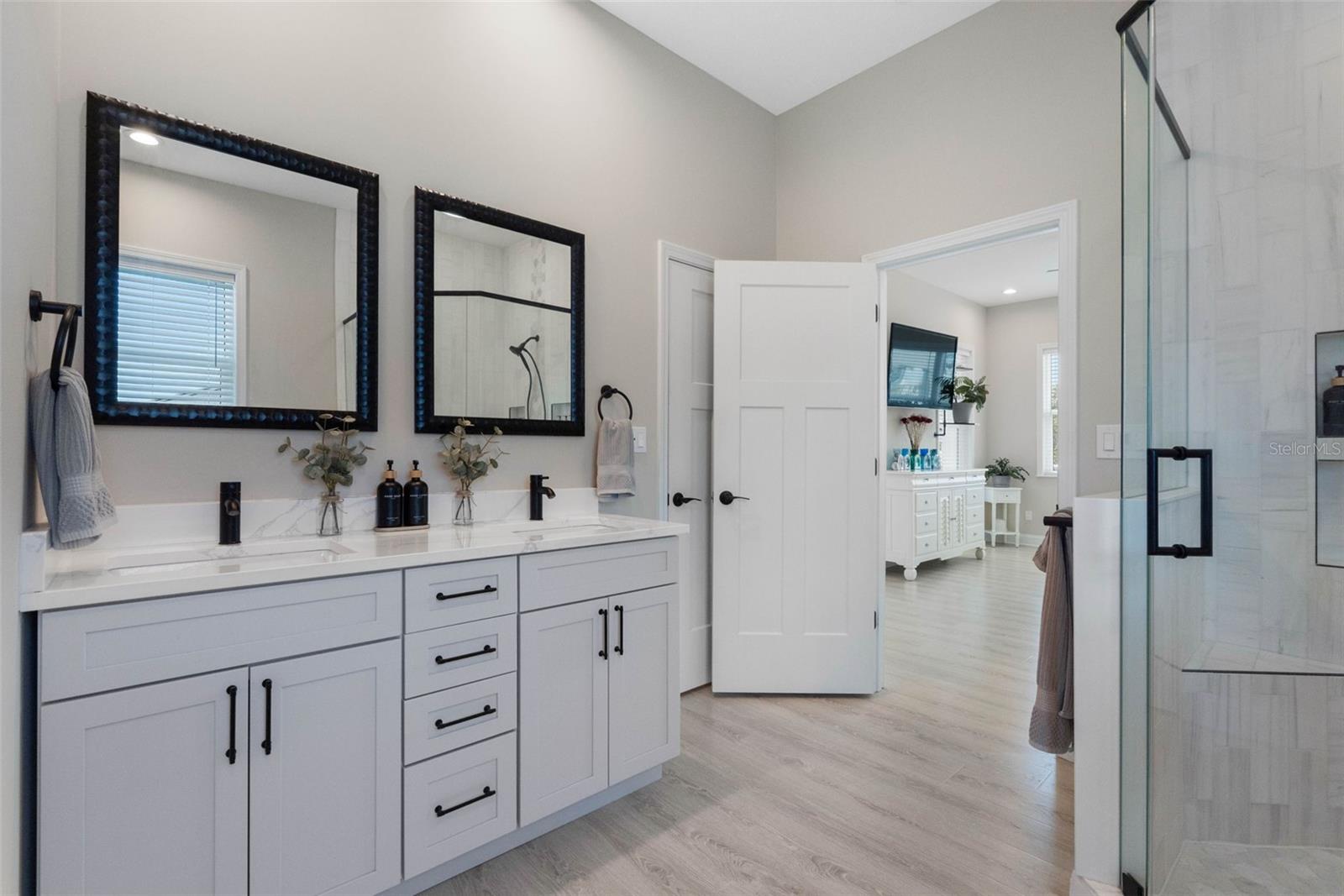 16025 REDINGTON DR, REDINGTON BEACH, FL — photo 24