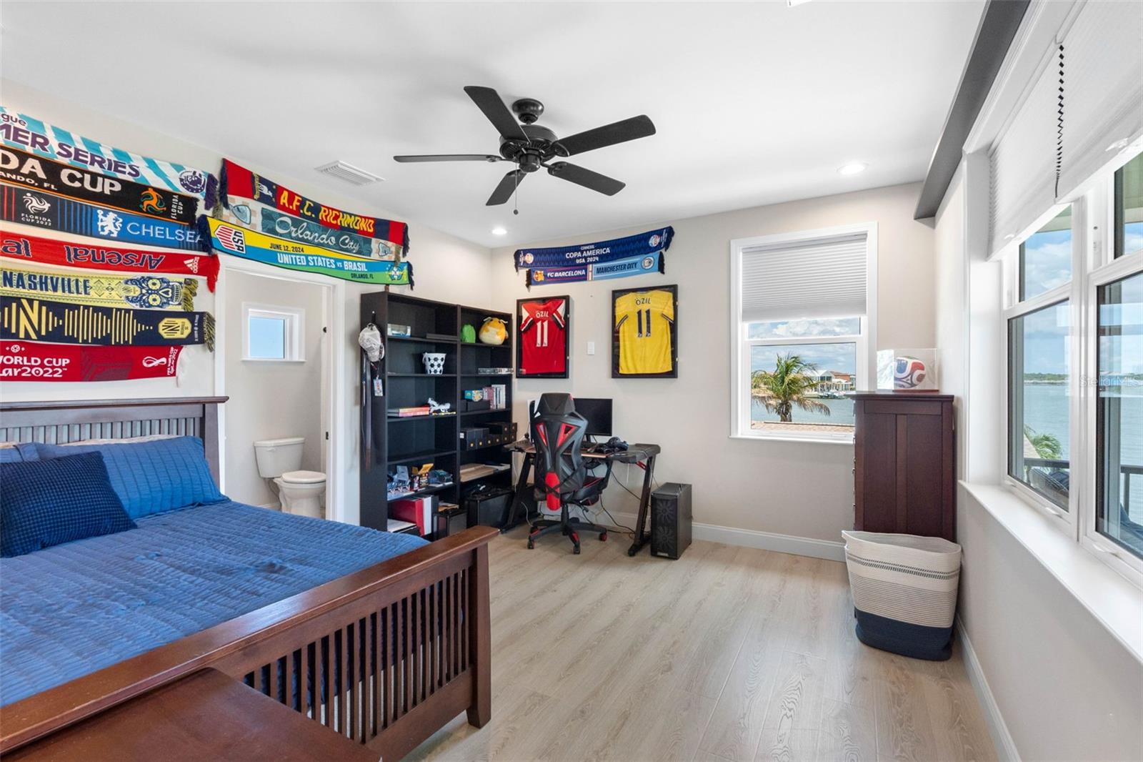 16025 REDINGTON DR, REDINGTON BEACH, FL — photo 39