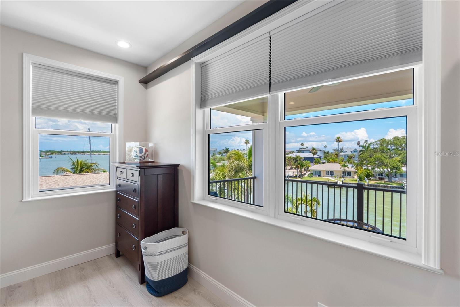 16025 REDINGTON DR, REDINGTON BEACH, FL — photo 40