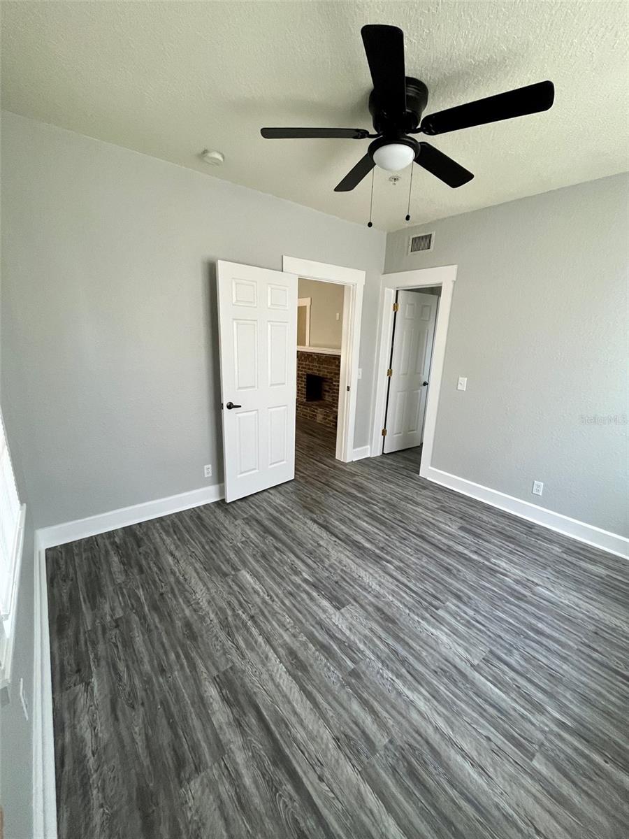 644 4TH AVE S, ST PETERSBURG, FL — photo 6