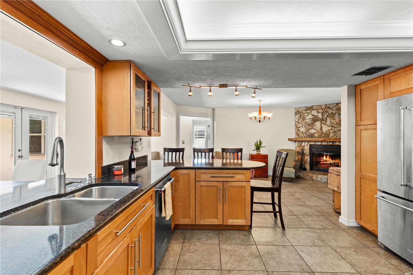 3153 CARLOS DR, DUNEDIN, FL — photo 11