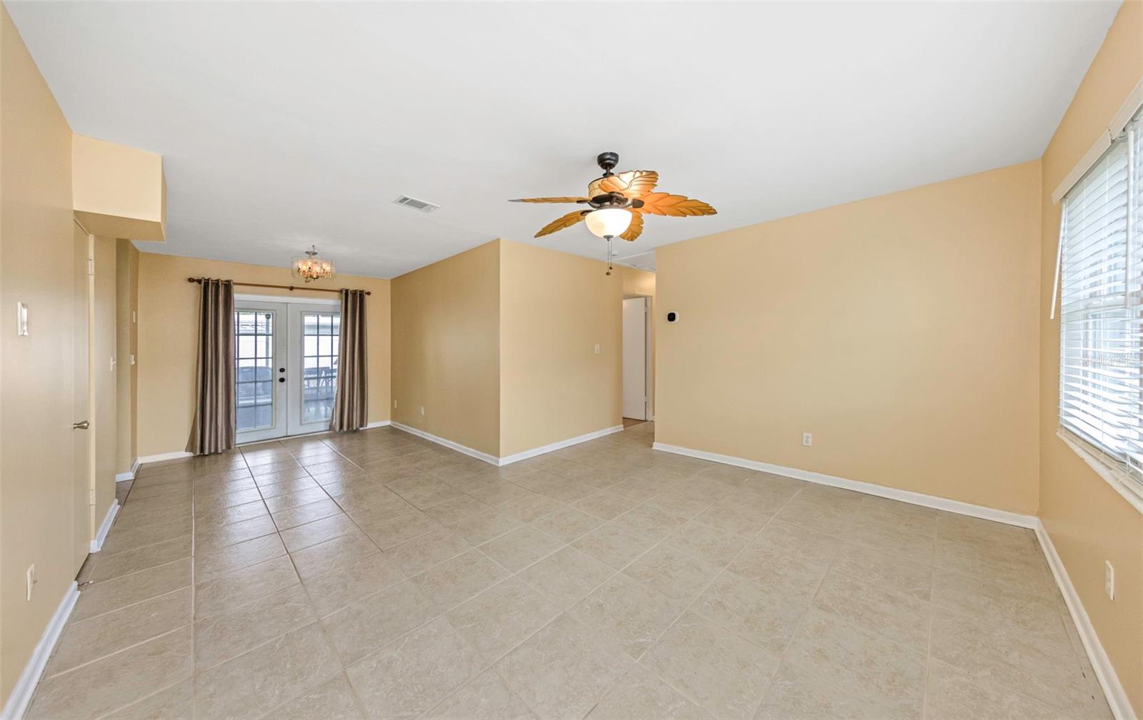 5711 92ND AVE N, PINELLAS PARK, FL — photo 9