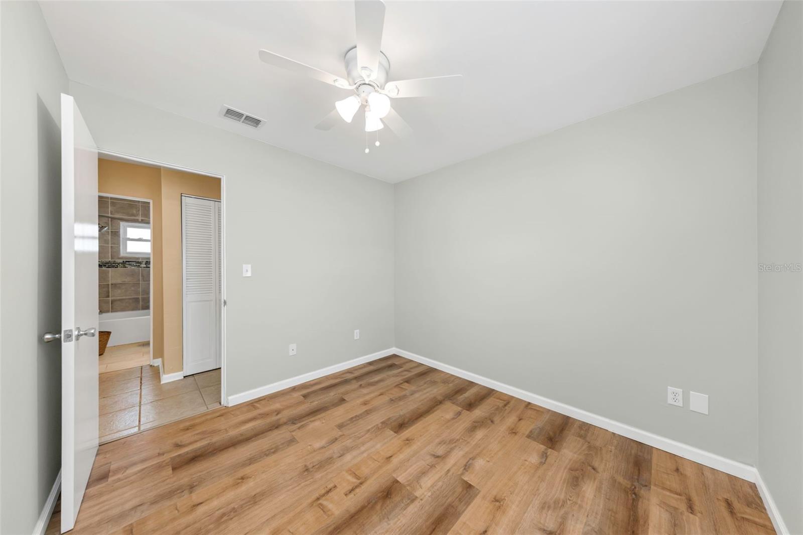 5711 92ND AVE N, PINELLAS PARK, FL — photo 24