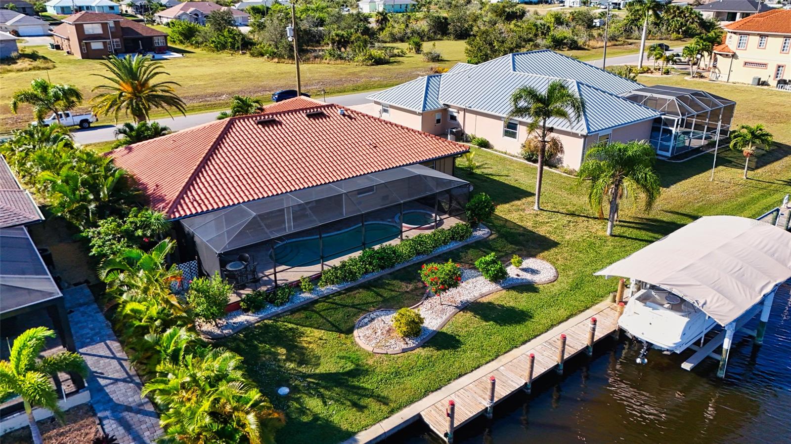 15564 RUSTON CIR, PORT CHARLOTTE, FL — photo 3