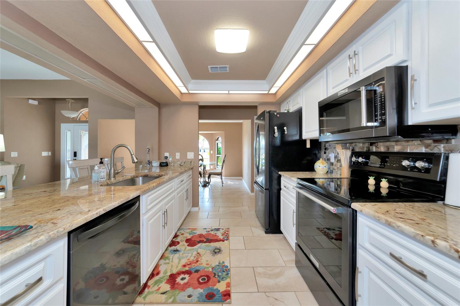 15564 RUSTON CIR, PORT CHARLOTTE, FL — photo 5
