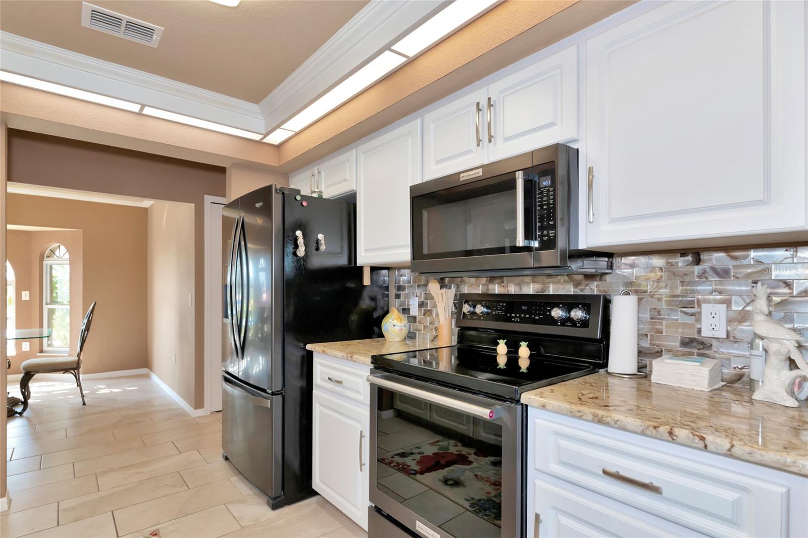 15564 RUSTON CIR, PORT CHARLOTTE, FL — photo 22