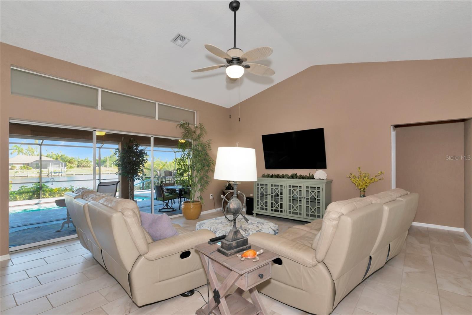 15564 RUSTON CIR, PORT CHARLOTTE, FL — photo 27