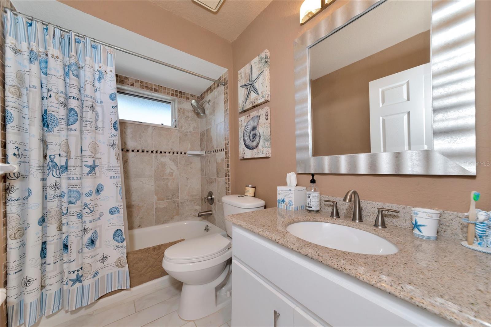 15564 RUSTON CIR, PORT CHARLOTTE, FL — photo 32