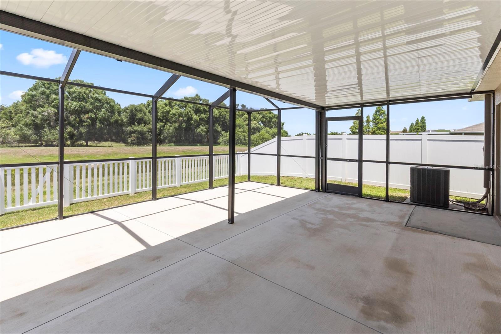 10633 STANDING STONE DR, WIMAUMA, FL — photo 24