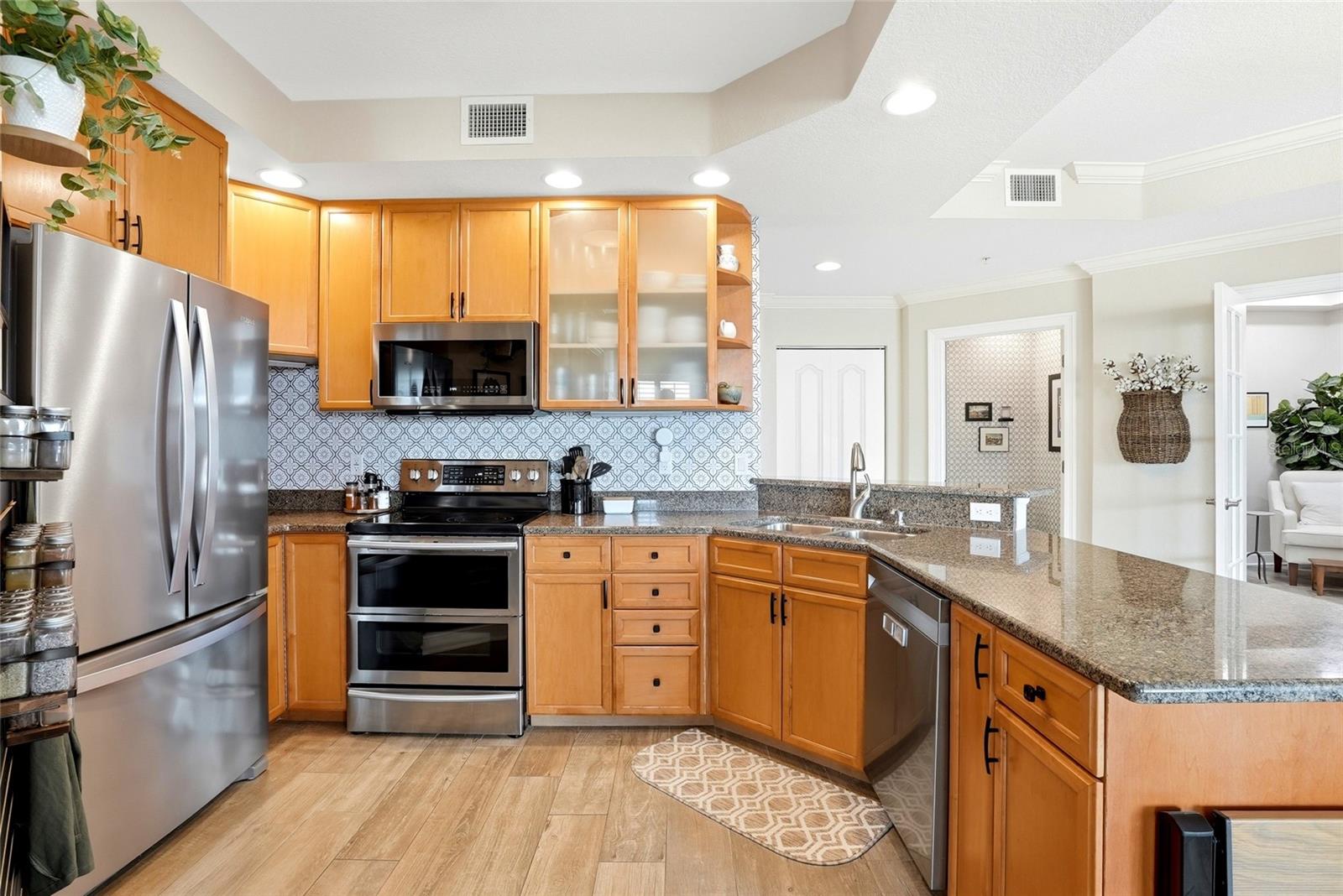 750 4TH AVE S #705D, ST PETERSBURG, FL — photo 13