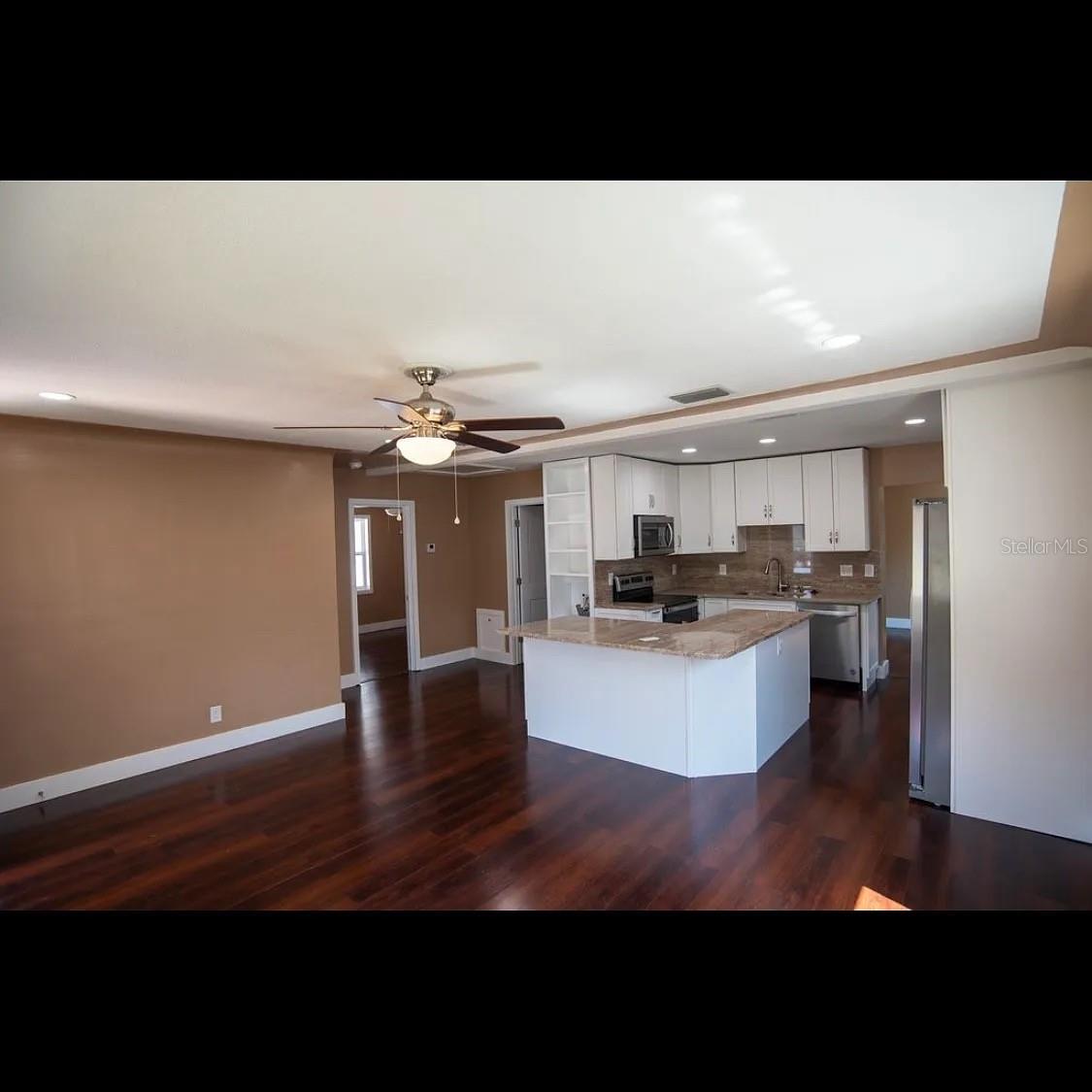 1329 34TH AVE N, ST PETERSBURG, FL — photo 5