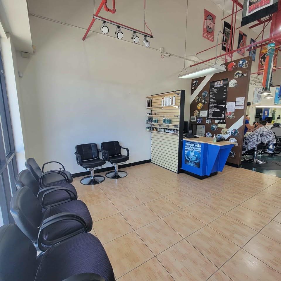 1162 W OSCEOLA PKWY, KISSIMMEE, FL — photo 2